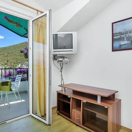 Rubin-8 By Interhome Apartment